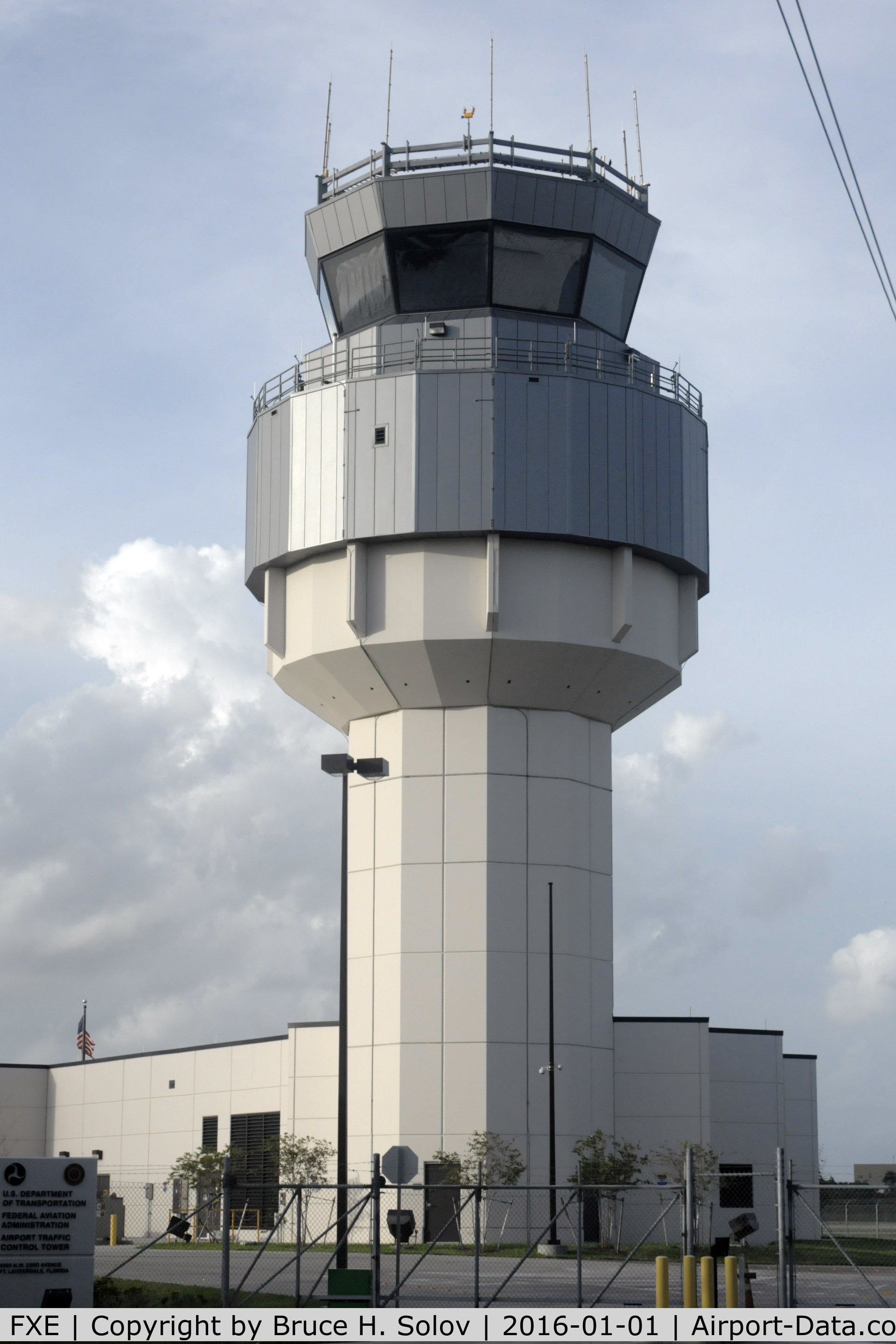 Fort Lauderdale Executive Airport (FXE) - New FXE ATC Tower