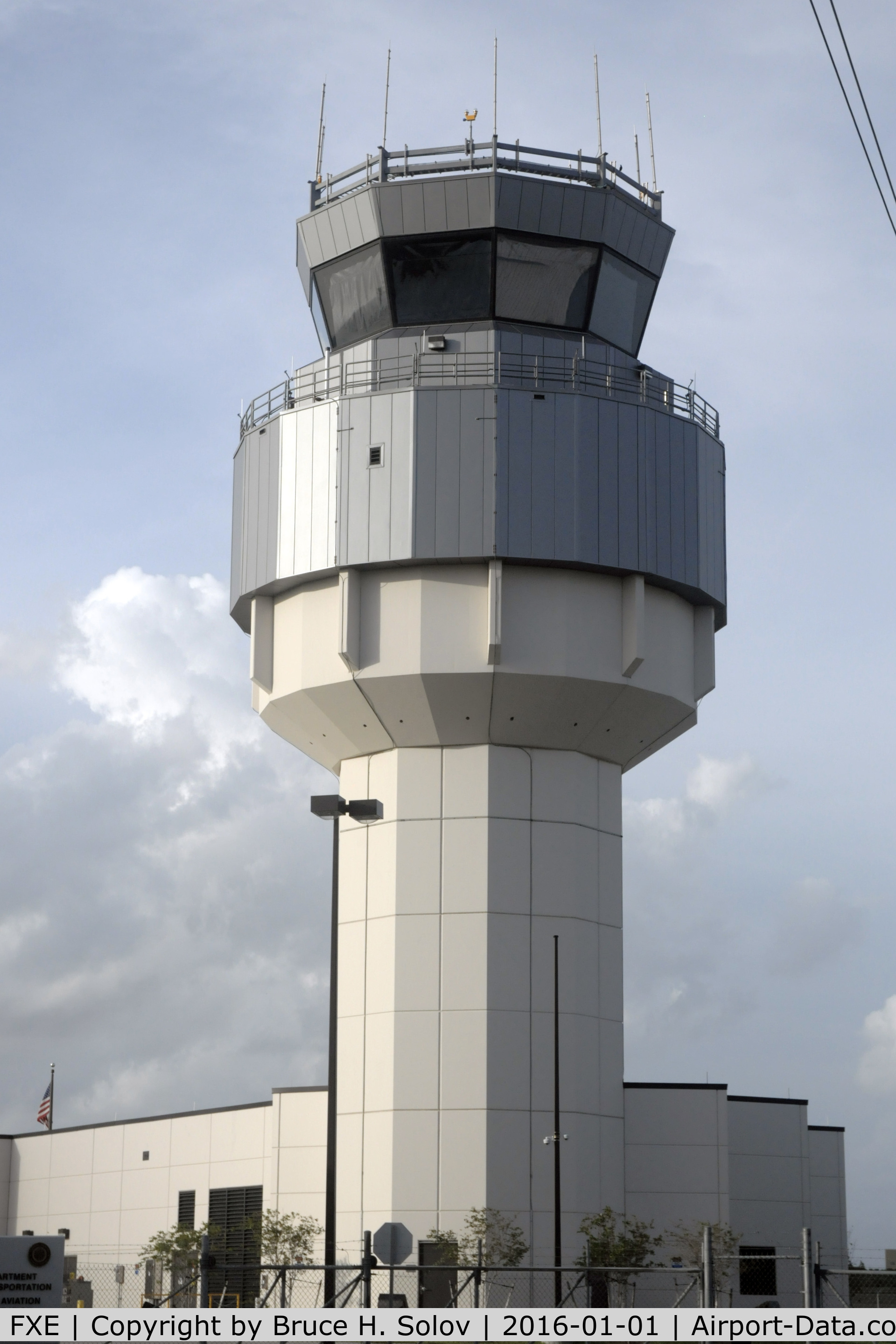 Fort Lauderdale Executive Airport (FXE) - New ATC tower