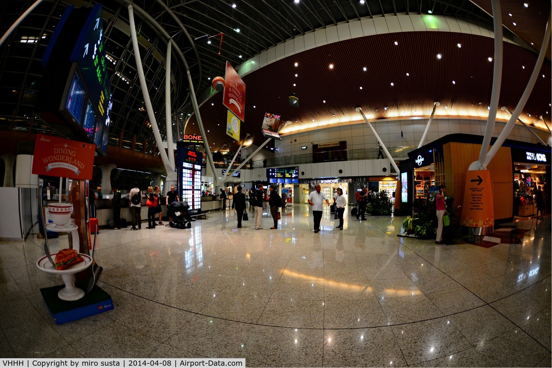 Hong Kong International Airport, Hong Kong Hong Kong (VHHH) - Kuala Lumpur International Airport (KLIA), Malaysia