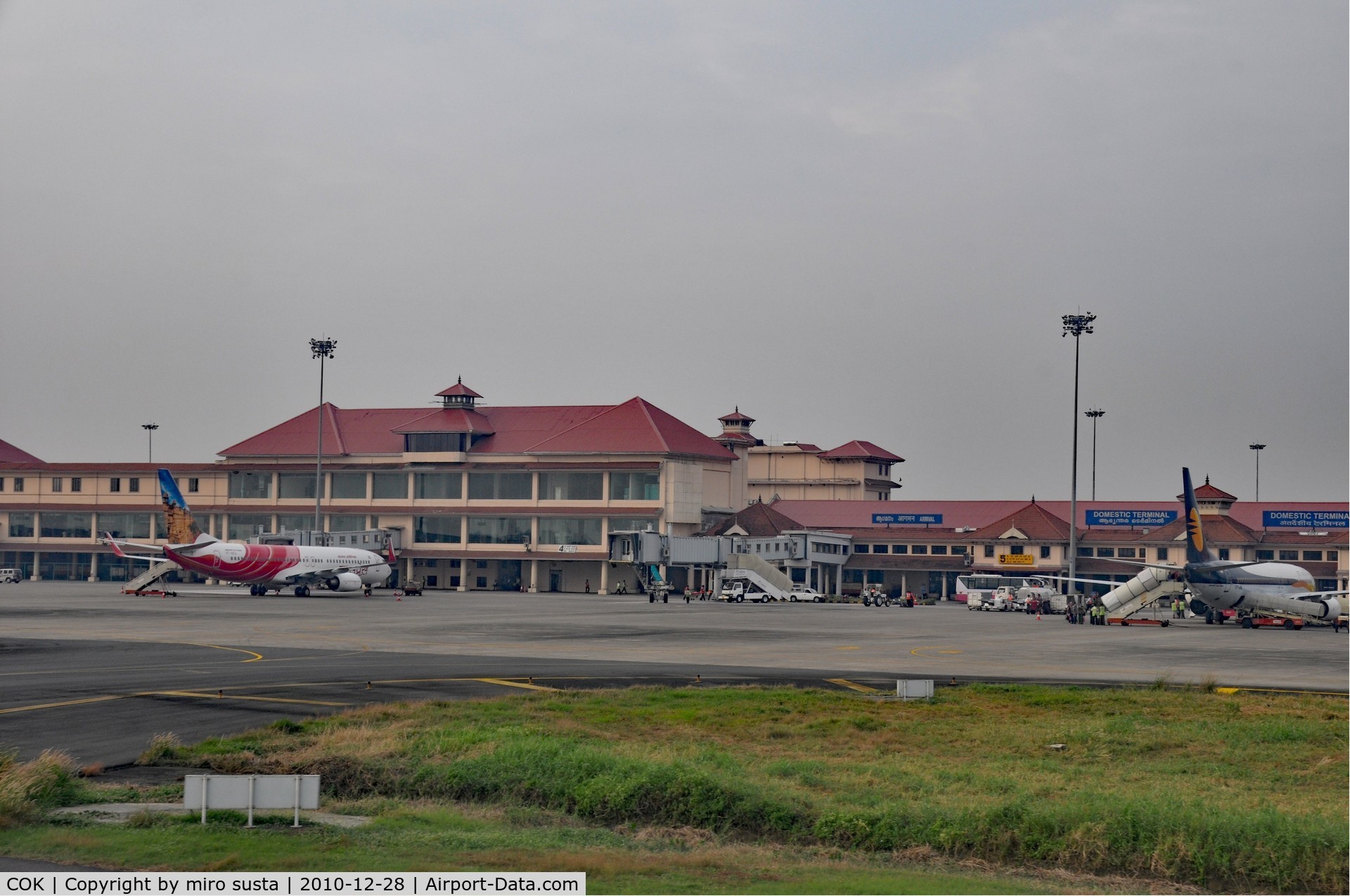 Cochin International Airport (Kochi Int'l), Kochi / Nedumbassery India (COK) - Cochin International Airport, India
