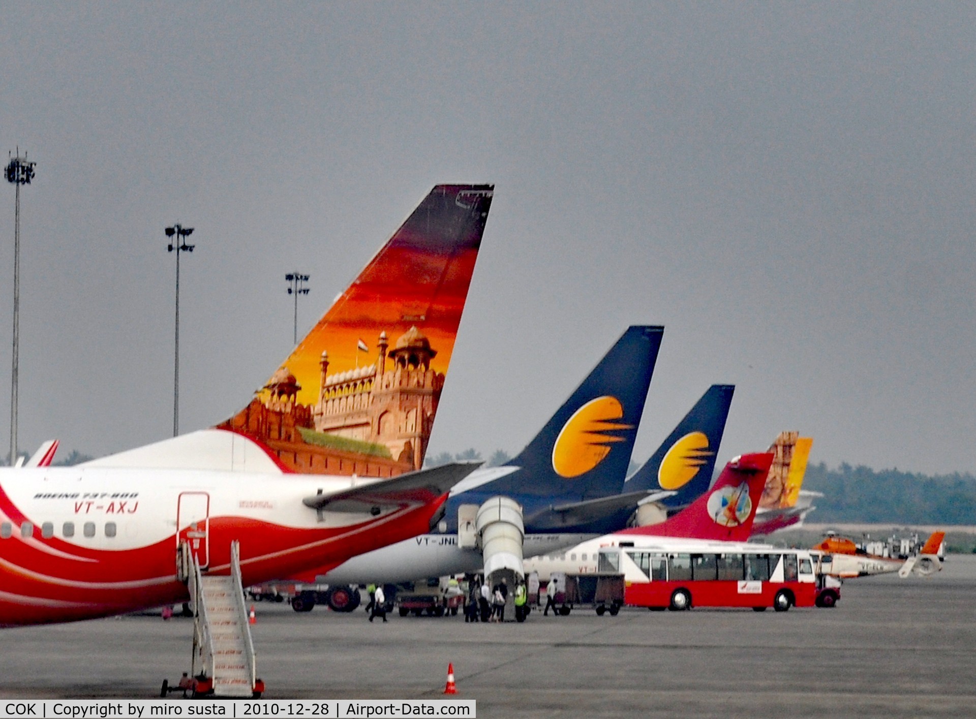 Cochin International Airport (Kochi Int'l), Kochi / Nedumbassery India (COK) - Air India Express & Jet air