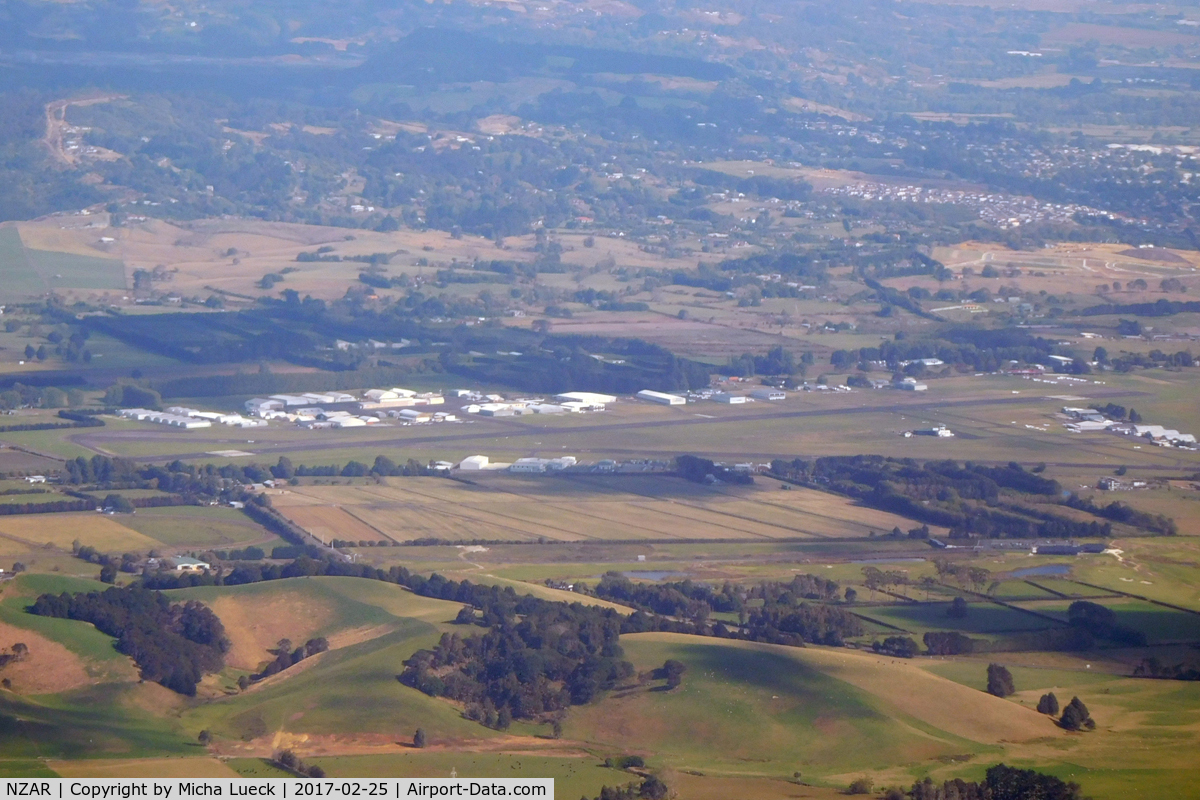 Ardmore Airport, Auckland New Zealand (NZAR) - Taken from ZK-ZQB (SYD-AKL)