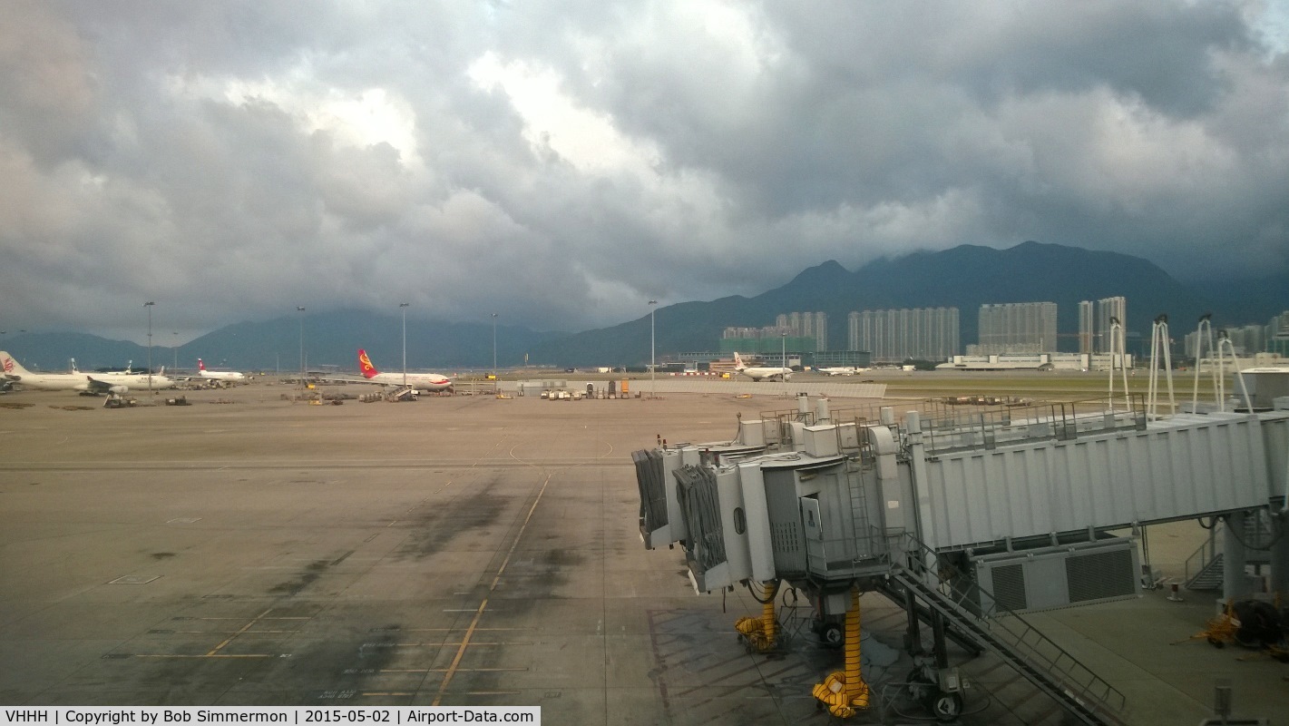 Hong Kong International Airport, Hong Kong Hong Kong (VHHH) - View of the international ramp at Hong Kong