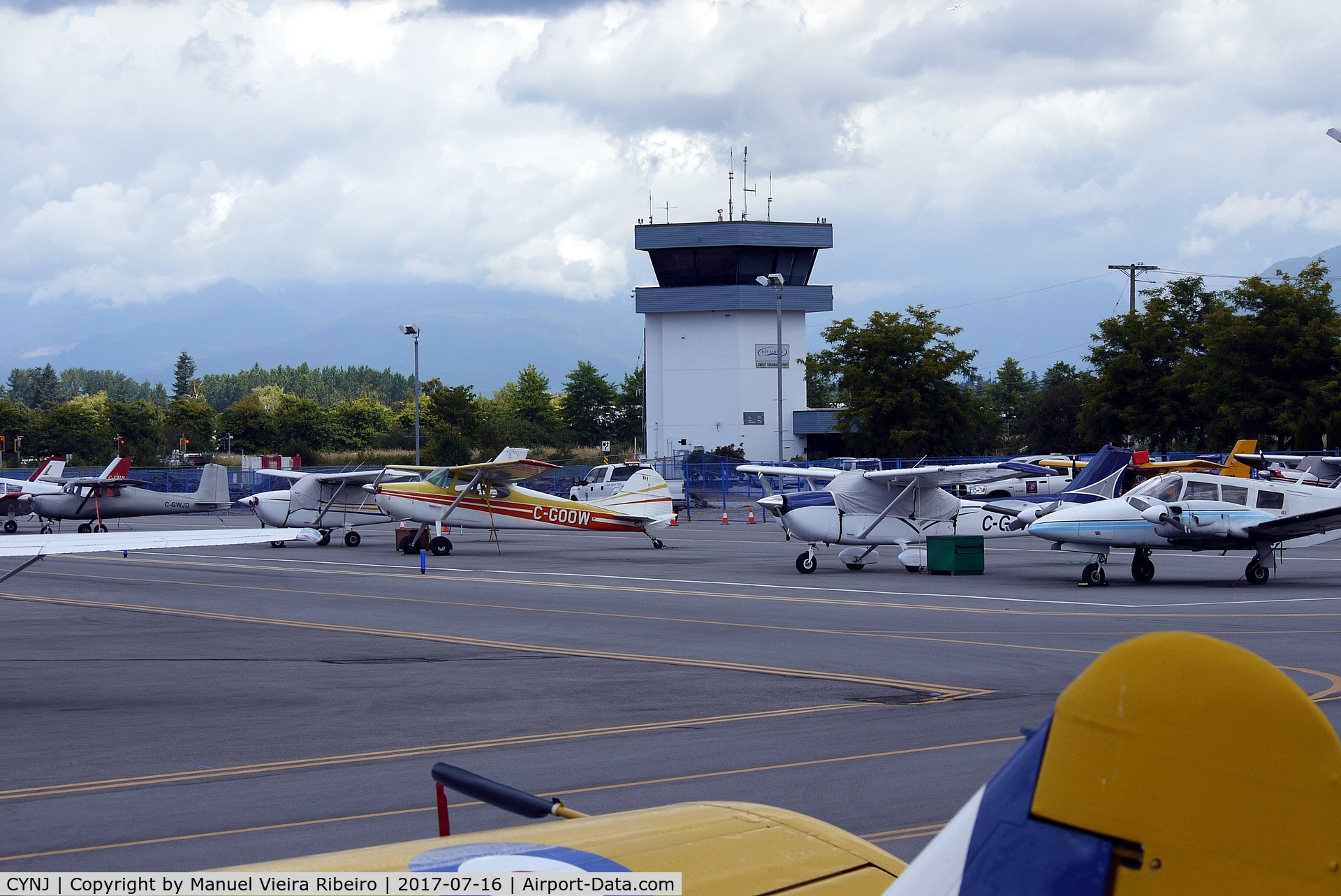Langley Regional Airport, Langley, BC Canada (CYNJ) - Sunday afternoon