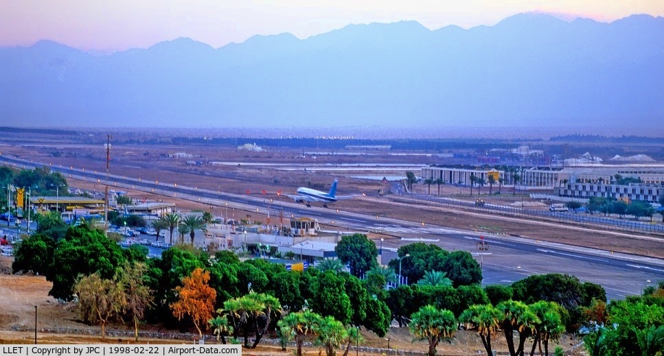 Eilat Airport (J. Hozman Airport), Eilat Israel (LLET) - With Permission to film and photograph an El Al B-757 landing...