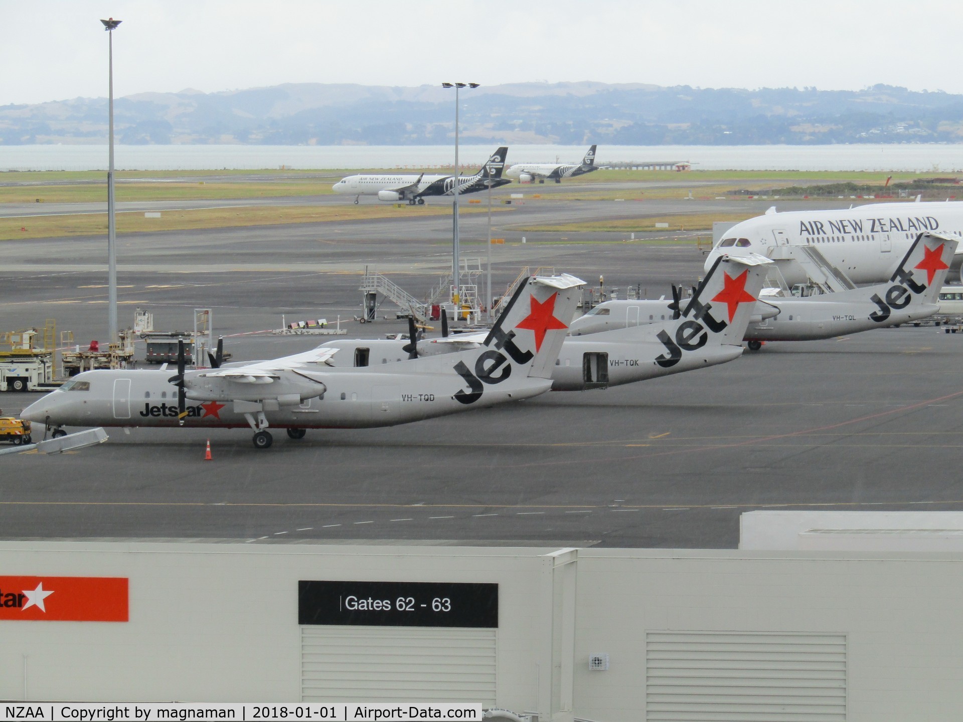 Auckland International Airport, Auckland New Zealand (NZAA) - triple trouble on ramp at AKL