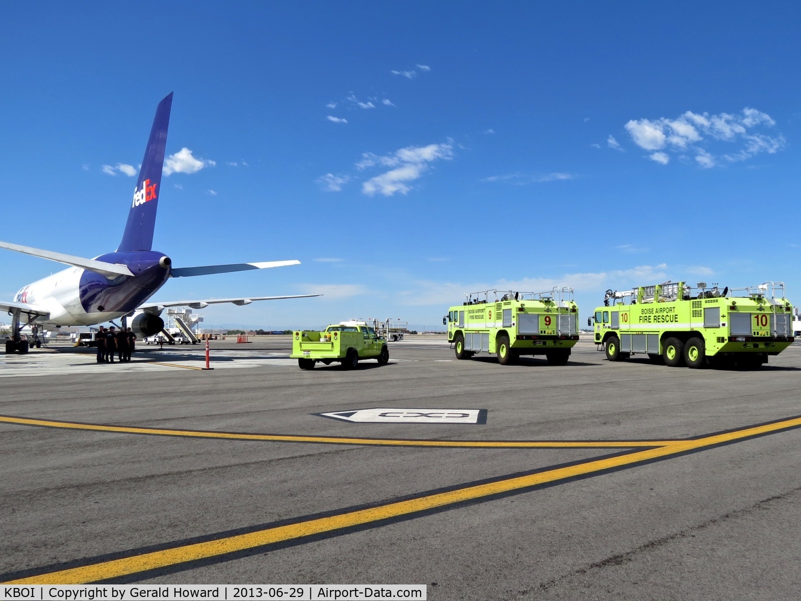 Boise Air Terminal/gowen Fld Airport (BOI) - ARFF doing some training on the Fed Ex ramp.