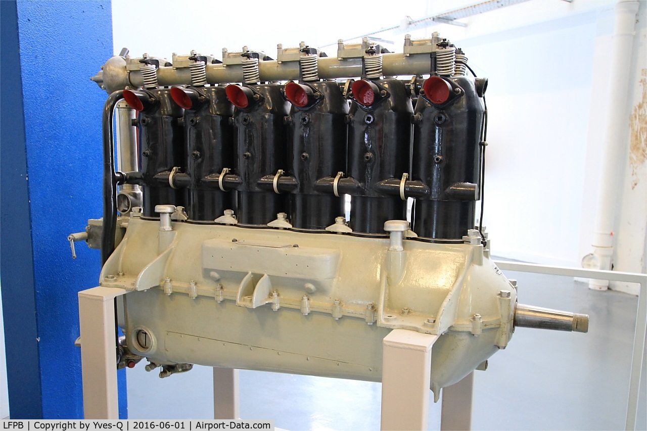 Paris Airport,  France (LFPB) - BMW type 3A inline six-cylinder, model fitted on Fokker D VI and D VIIF, Paris-Le Bourget Air & Space Museum (LFPB-LBG)