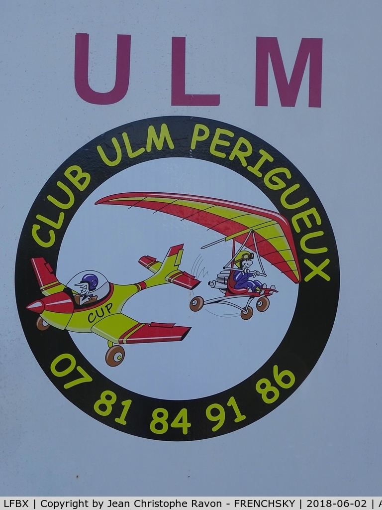 Périgueux Airport, Bassillac Airport France (LFBX) - Club ULM Périgueux