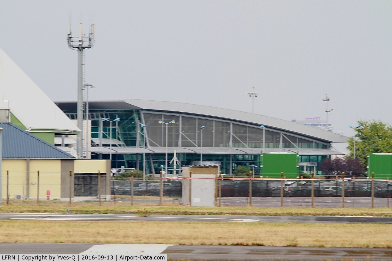 Rennes Airport, Saint-Jacques Airport France (LFRN) - Terminal, Rennes-St Jacques airport (LFRN-RNS)