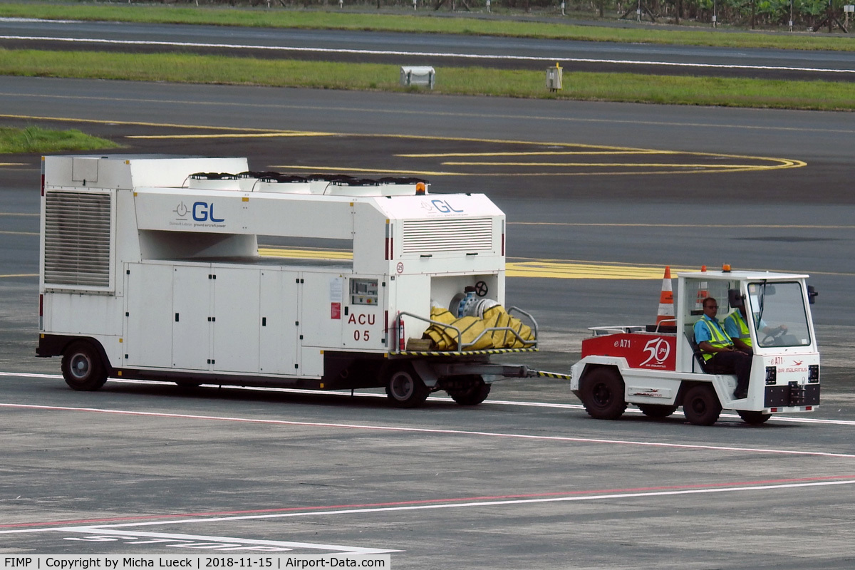 Sir Seewoosagur Ramgoolam International Airport, Plaine Magnien (near Port Louis) Mauritius (FIMP) - At Mauritius