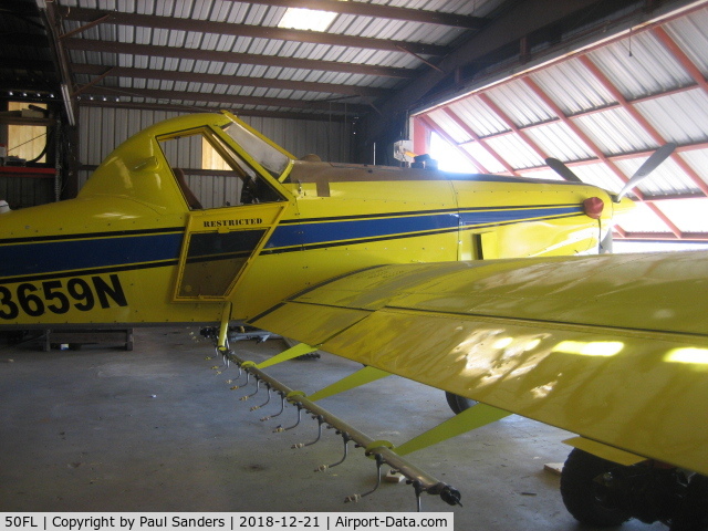 Odom's Flying Service Airport (50FL) - Air Tractor 400