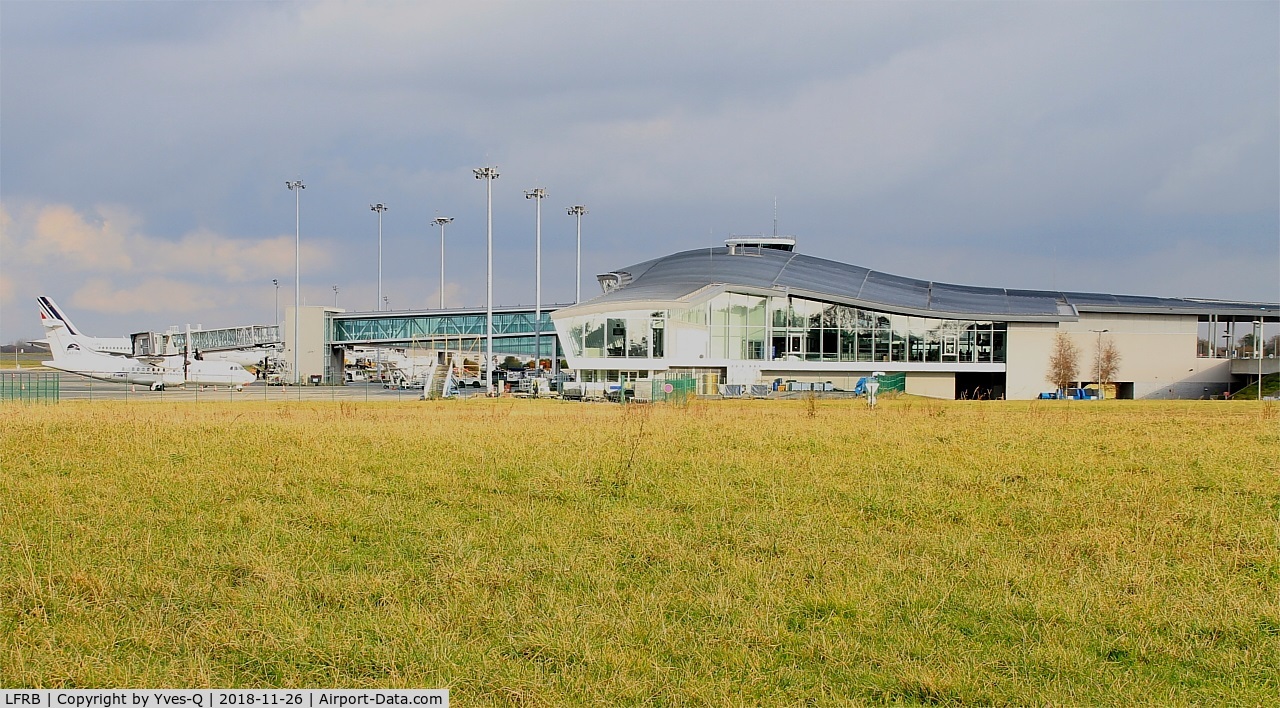 Brest Bretagne Airport, Brest France (LFRB) - Brest-Bretagne airport (LFRB-BES)