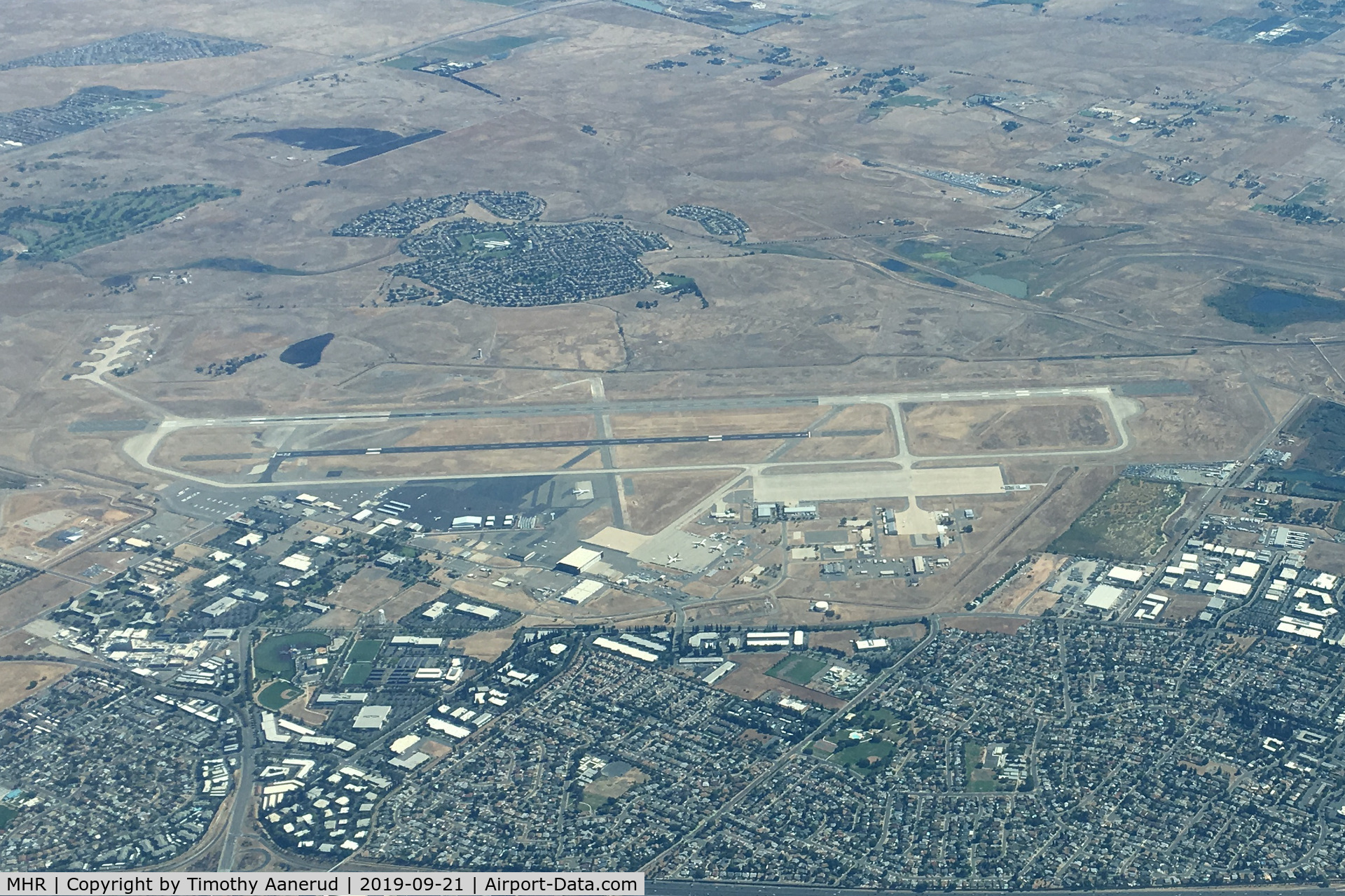 Sacramento Mather Airport (MHR) - Flying by Sacramento Mather airport in a Cessna 182