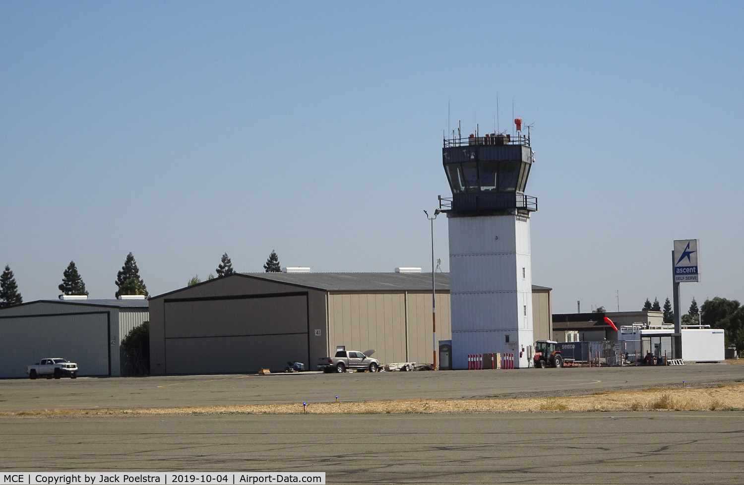 Merced Rgnl//macready Field Airport (MCE) - Tower of Merced airport CA