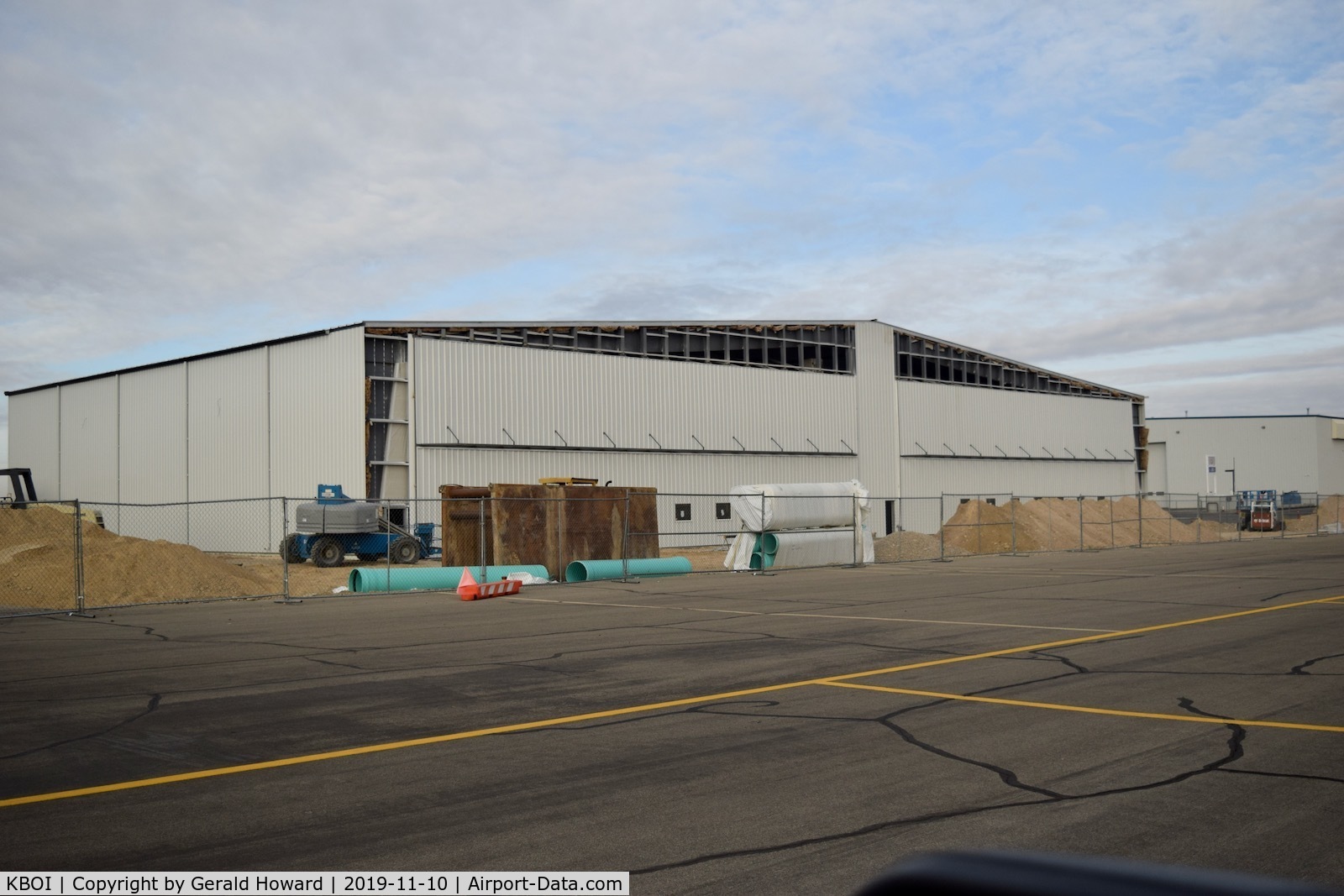 Boise Air Terminal/gowen Fld Airport (BOI) - The doors are almost finished.