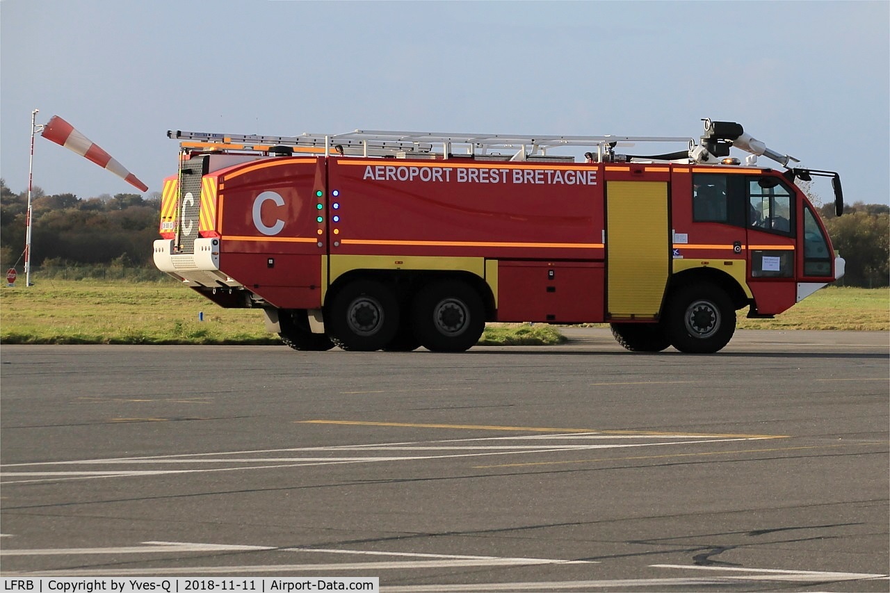 Brest Bretagne Airport, Brest France (LFRB) - Fire truck on alert, Brest-Bretagne airport (LFRB-BES)