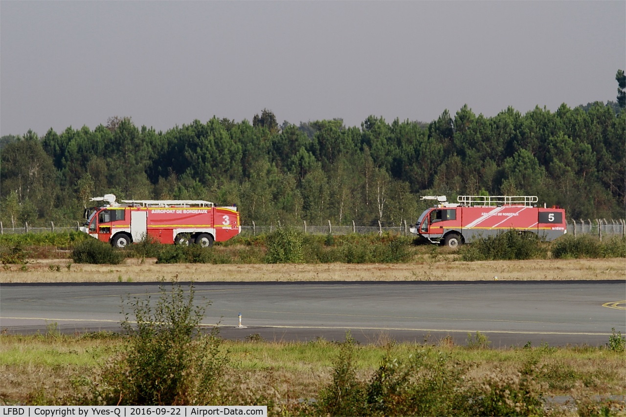 Bordeaux Airport, Merignac Airport France (LFBD) - Fire surveillance patrol, Bordeaux Mérignac airport (LFBD-BOD)