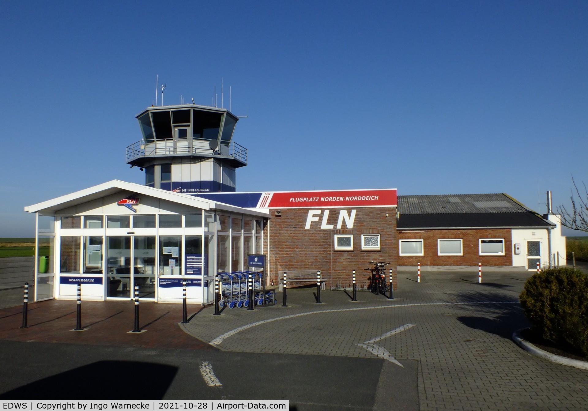 EDWS Airport - Norden-Norddeich airfield terminal and tower