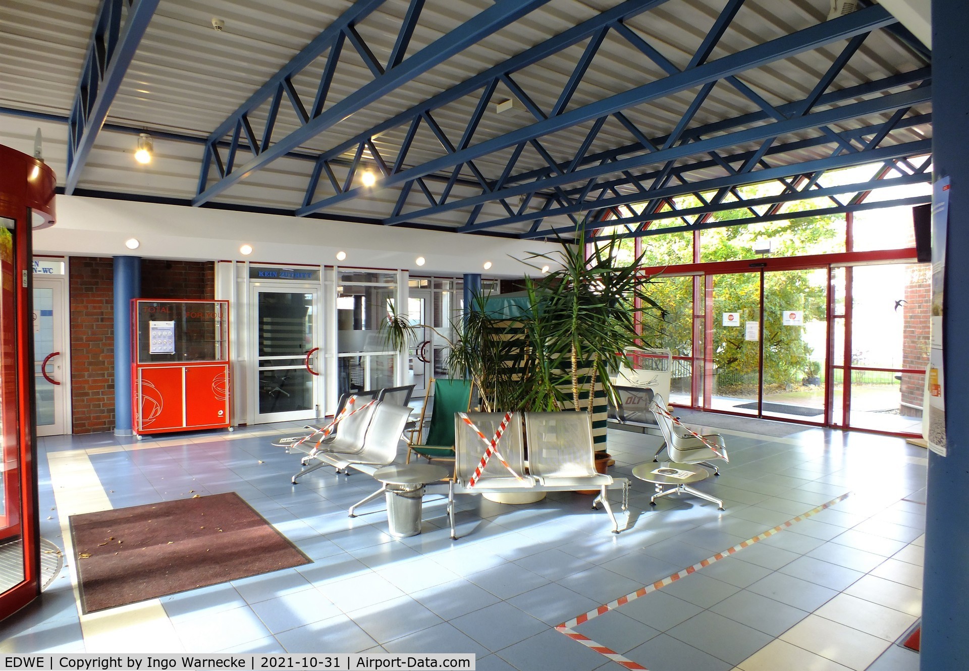 EDWE Airport - inside the terminal at Emden airfield