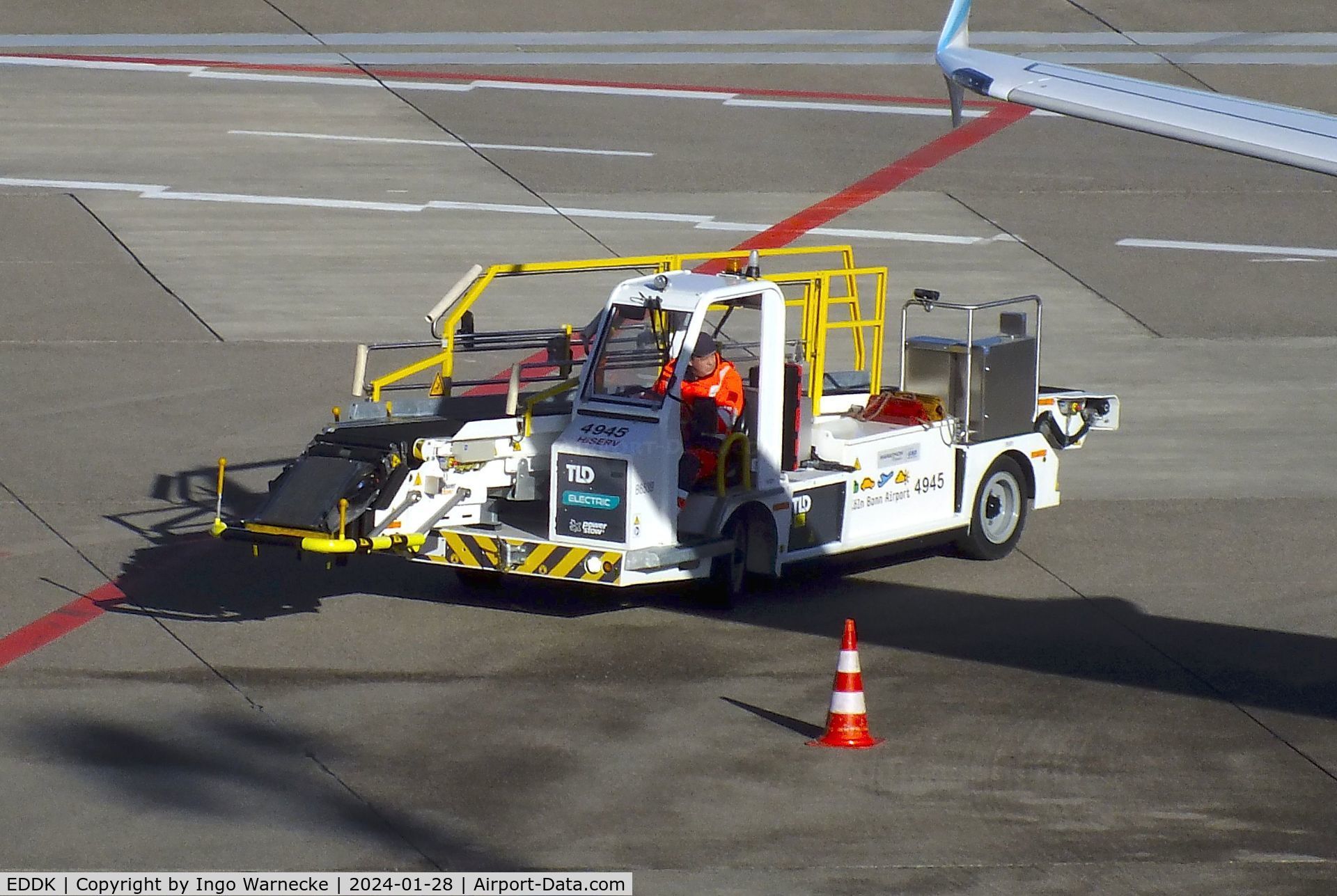 Cologne Bonn Airport, Cologne/Bonn Germany (EDDK) - baggage loading vehicle at Köln/Bonn airport