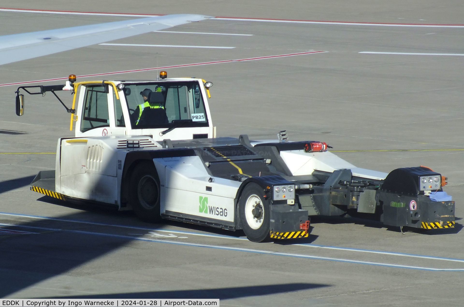 Cologne Bonn Airport, Cologne/Bonn Germany (EDDK) - pushback tug at Köln/Bonn airport