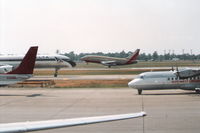 Detroit Metropolitan Wayne County Airport (DTW) - Mid day rush at DTW in 1988 - by Florida Metal