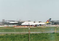 Detroit Metropolitan Wayne County Airport (DTW) - McNamara Terminal construction behind BA 747 - by Florida Metal