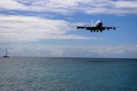 Princess Juliana International Airport, Philipsburg, Sint Maarten Netherlands Antilles (SXM) - Boeing 747-400 on finals - by Wolfgang Zilske