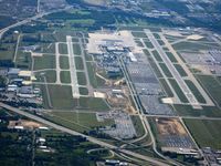 Port Columbus International Airport (CMH) - Looking east from 5500' - by Bob Simmermon