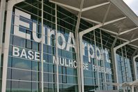 EuroAirport Basel-Mulhouse-Freiburg, Basel (Switzerland), Mulhouse (France) and Freiburg (Germany) France (LFSB) - Main Building departure level - by runway16
