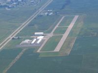 Madison County Airport (UYF) - Looking east. - by Bob Simmermon