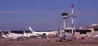 Bordeaux Airport, Merignac Airport France (LFBD) - avant la construction de la porte ibérique - by Jean Goubet-FRENCHSKY