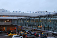 Stockholm-Arlanda Airport, Stockholm Sweden (ESSA) - Terminal 5 - by Tomas Milosch