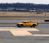Ronald Reagan Washington National Airport (DCA) - Truck 185 - by Ronald Barker