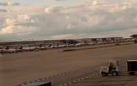 Detroit Metropolitan Wayne County Airport (DTW) - Line Up of Deltas at Detroit Metro - by Mauricio Morro