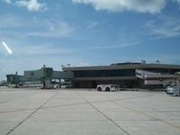 Las Américas-JFPG International Airport (Dr. José Fco. Peña Gómez) - View of the Santo Domingo Las Americas Airport - by Jonas Laurince