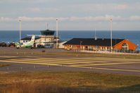 Vadsø Airport - ...   - by Thomas Ranner