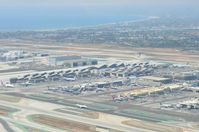 Los Angeles International Airport (LAX) - Stunning view! - by David Pauritsch