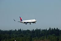 Seattle-tacoma International Airport (SEA) - Delta B767 at Seattle - by metricbolt