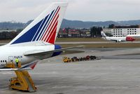 Salzburg Airport, Salzburg Austria (LOWS) - Apron overview.... - by Holger Zengler