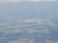 Washington Dulles International Airport (IAD) - Washington Dulles IAD taken from a ERJ175 - by Christian Maurer