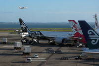 Auckland International Airport, Auckland New Zealand (NZAA) - Busy evening traffic - by Micha Lueck