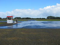 Saint-Brieuc Armor Airport - the tarmac - by olivier Cortot