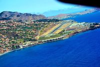 Madeira Airport (Funchal Airport), Funchal, Madeira Island Portugal (LPMA) - Beginning of the approach RWY 05 - by JPC