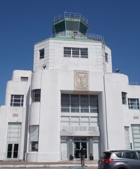 William P Hobby Airport (HOU) - central part of the Houston Municipal Airport terminal building - restored and maintained by volunteers and staff of the 1940 Air Terminal Museum - by Ingo Warnecke