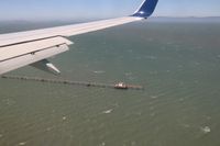 San Francisco International Airport (SFO) - Landing at San Fran - by Florida Metal