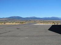 Minden-tahoe Airport (MEV) - view on the taxiway - by olivier Cortot