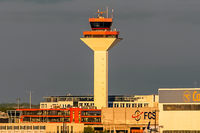 Frankfurt International Airport, Frankfurt am Main Germany (EDDF) - our backup tower here.
Frankfurt is the one and only airport with a complete backup tower!! - by Uwe Zinke